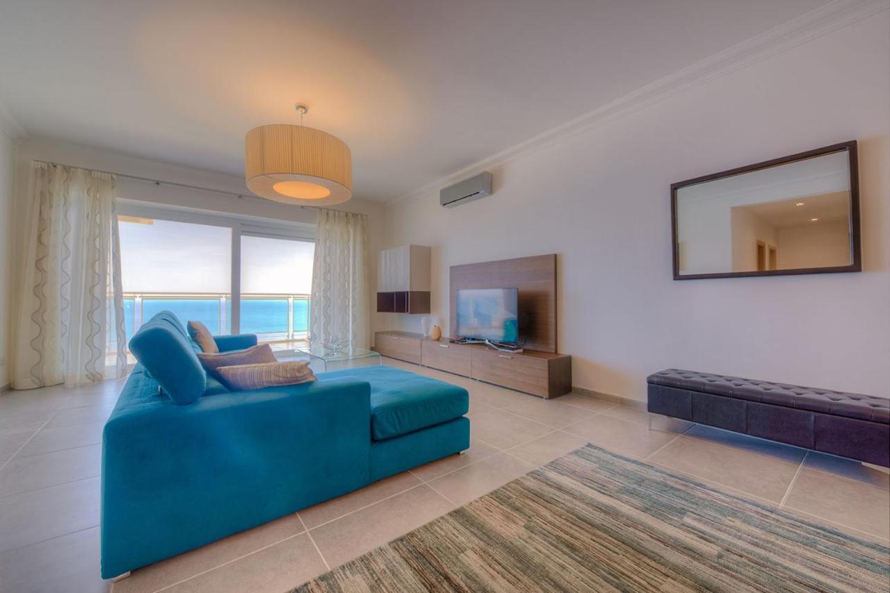 Apartment Seafront Luxury With Pool Sliema