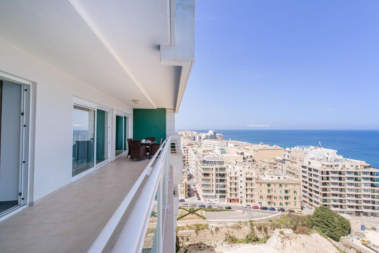 Apartment Seafront Luxury With Pool Sliema