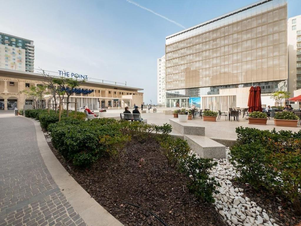 Seafront Luxury With Pool Sliema